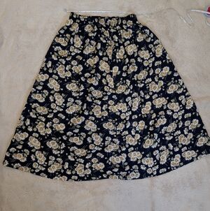 Two Twenty Vintage Navy and Yellow Floral Daisy A-Line Maxi Skirt
